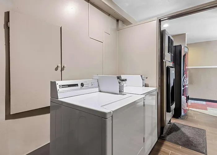 Western Hotel 3*