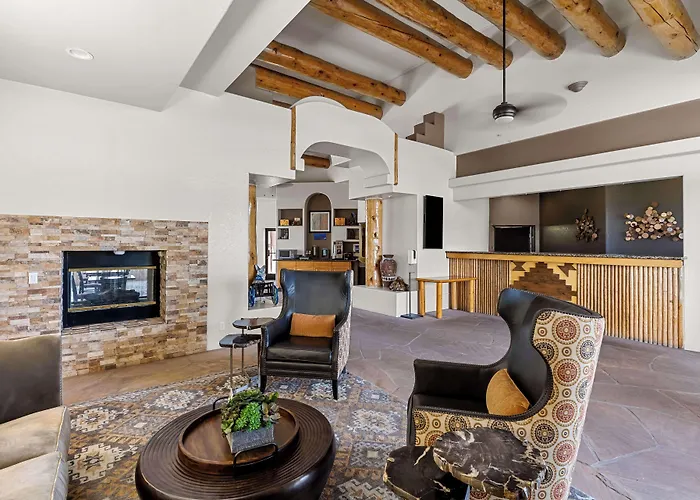 Western 3* Apache Junction